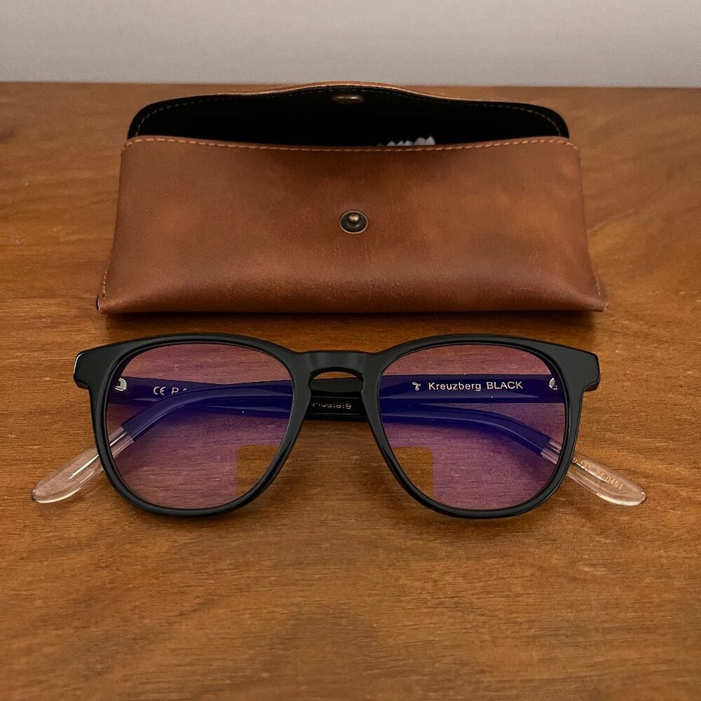 Barner Kreutzberg Bluelight Glasses